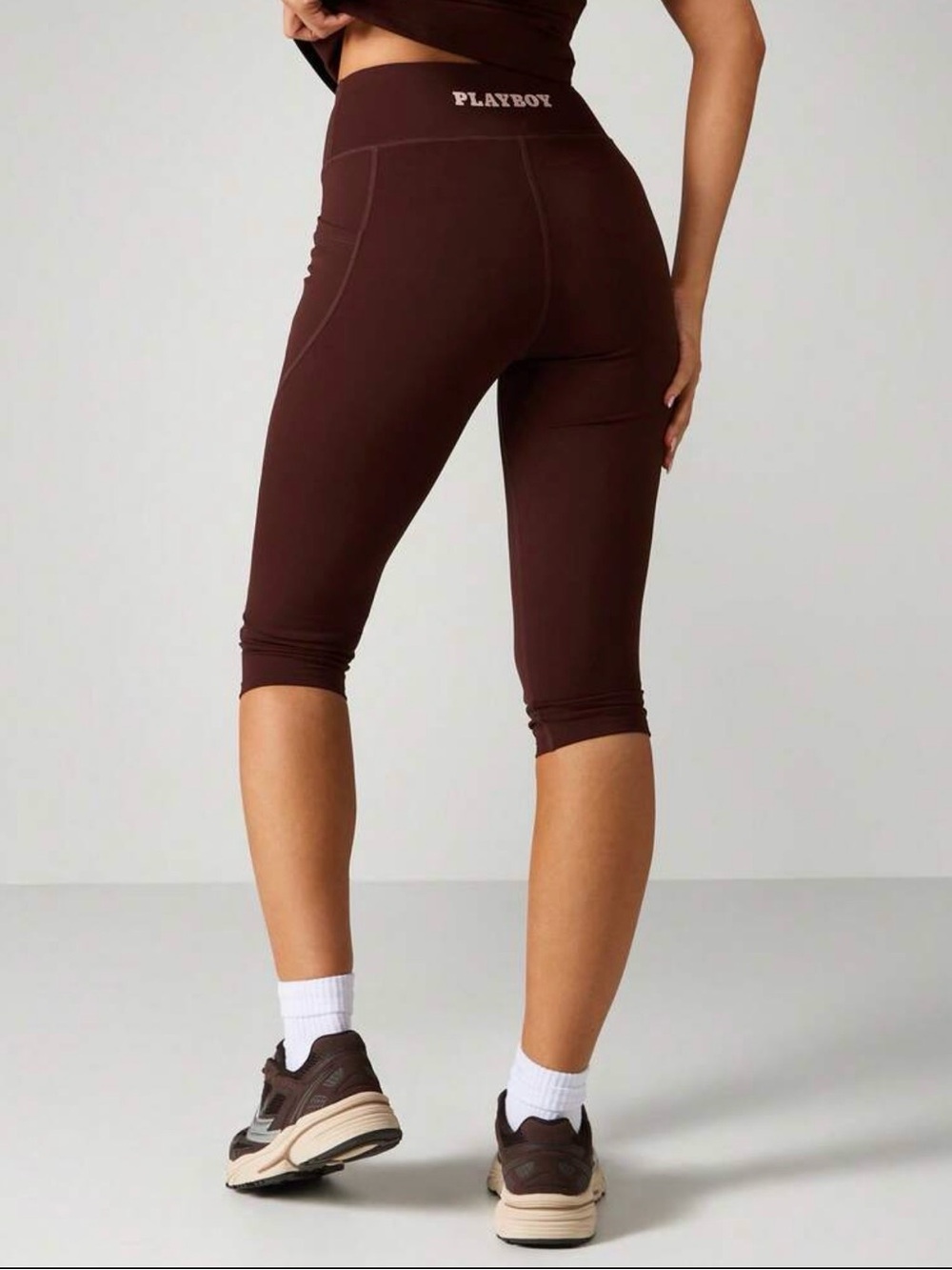 PLAYBOY Brown High-Rise Capri Leggings